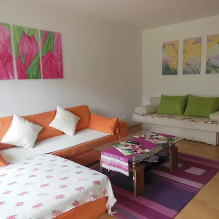 Perfect Apartment *